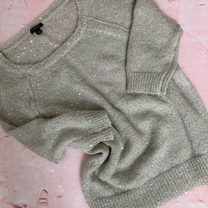 Fabulous Ann Taylor sequined 3/4 sleeved sweater.